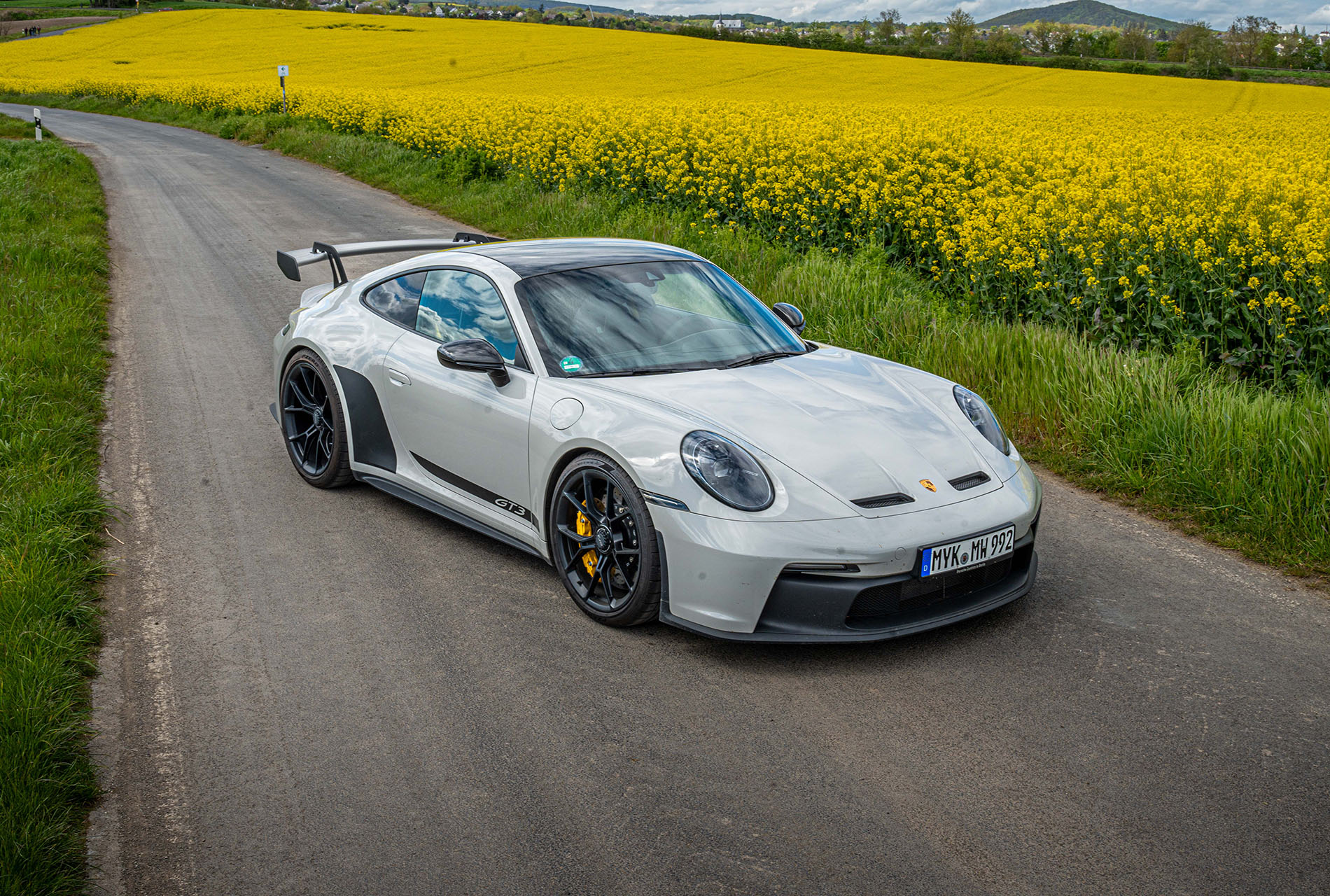 porsche-992-gt3